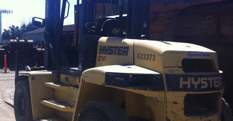 Used 2004 Hyster Forklift H210HD Two Stage