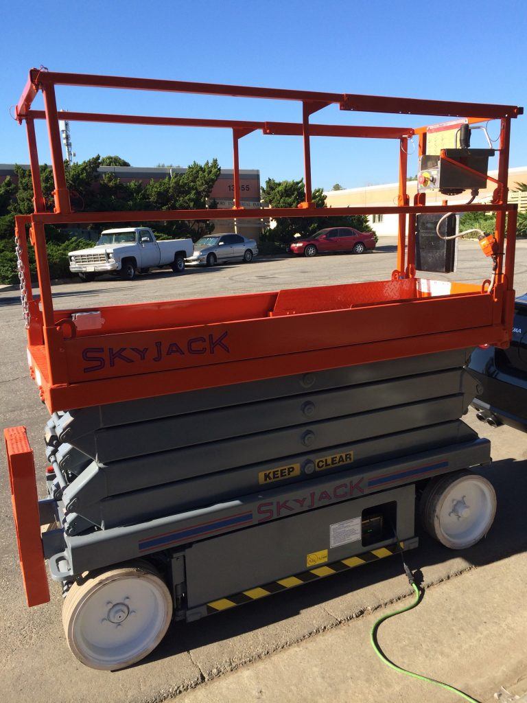 SkyJack SJIII 3226 Sissor Lift w/Ext-Deck - KDR Equipment