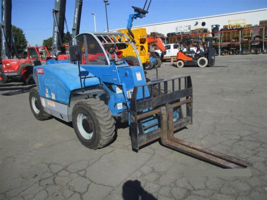 2014 Genie GTH-5519 Reach Forklift